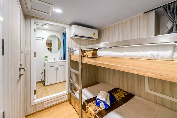 Каюта Standard Twin на яхте Deep Andaman Queen Каюта Standard Twin на яхте Deep Andaman Queen